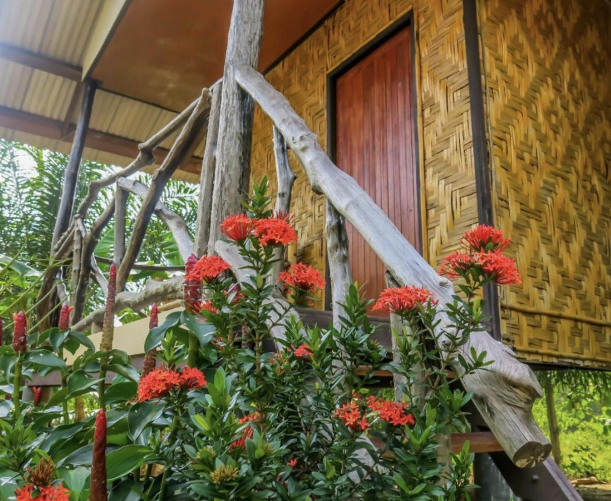 Seaside Sanctuary Bungalows 란타섬 외부 사진
